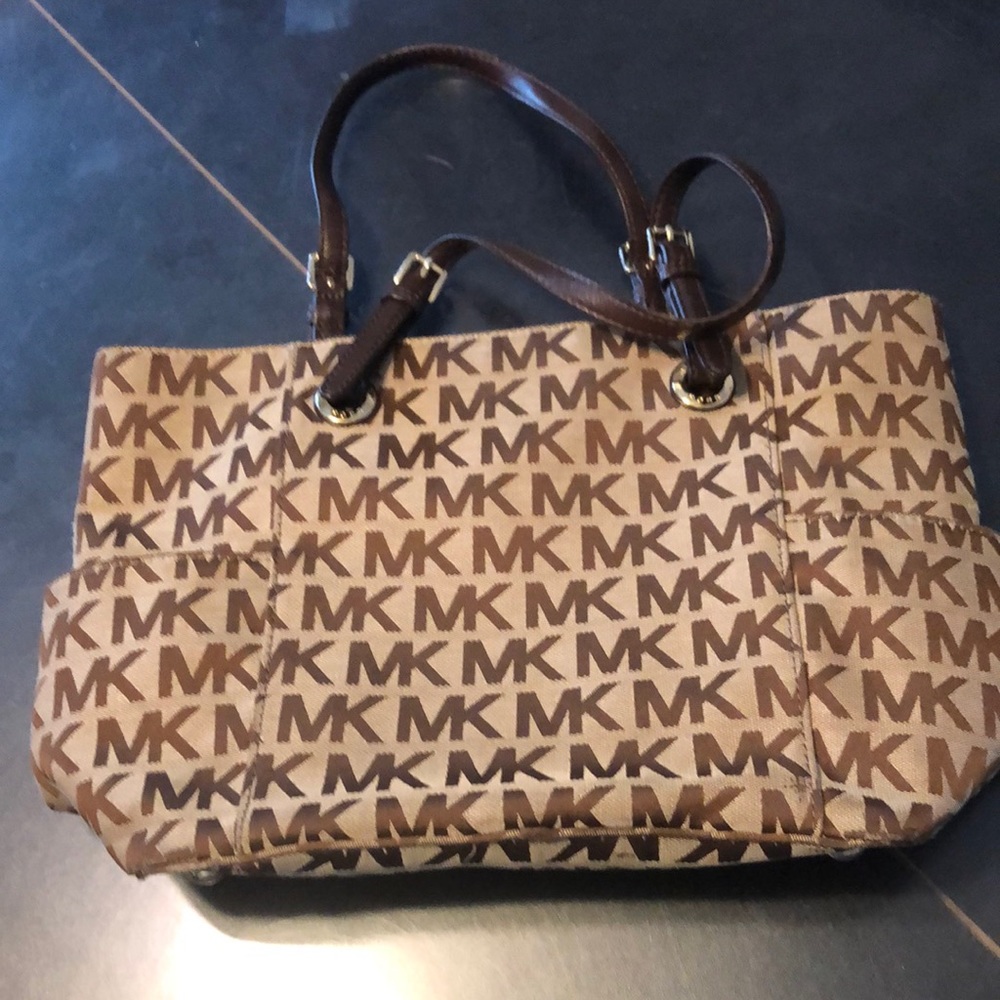 Michael Kors bag